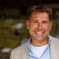 𝗩𝗔𝗖𝗔𝗧𝗨𝗥𝗘 𝗖𝗙𝗢