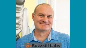 Hannah Farquar (@hfarquar)