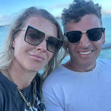 Congratulations to Dr. Sarah Page (left), Dr. Max Hardie-Boys (right) and  Dr. Fiona Chan who won Hutt Valley DHB House Surgeon Achievement Awards for  quarter two. 🎉 🎉 All three were nominated