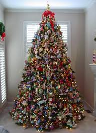 Pretty christmas tree is the centerpiece of christmas and new year celebration. How To Make Your Decorated Christmas Tree Mathematically Perfect Christmas Tree Inspiration Beautiful Christmas Trees Holiday Christmas Tree