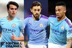 Manchester city football club, イギリス英語発音： ˈmænʧistə ˈsiti ˈfutˌbɔːl klʌb ）は、イングランド・マンチェスターをホームタウンとする、イギリスのサッカークラブである。 イングランドプロサッカーリーグ（プレミアリーグ）に加盟する。 ãƒ¡ãƒƒã‚·ã®ä»£ã‚ã‚Šã¯ãŠå‰ã¨ãŠå‰ æœ‰åŠ›5ã‚¯ãƒ©ãƒ–ã®ãƒˆãƒ¬ãƒ¼ãƒ‰å€™è£œ æ€ªç‰©ç²å¾—ã§ãƒãƒ«ã‚»ãƒ­ãƒŠã«æ§ã'ã‚‹3é¸æ‰‹ã¨ã¯ ãƒ•ãƒƒãƒˆãƒœãƒ¼ãƒ«ãƒãƒ£ãƒ³ãƒãƒ«