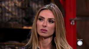 Nicole bahls fala sobre quarentena: Como Assim Nicole Bahls Deixa A Fazenda Logo Na 1Âª Semana