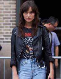 Frange Rideau Cheveux Mi Longs Cheveux Mi Long Frange Rideau Coupe Cheveux Mi Long Frange