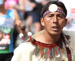 Efrain Valles's Instagram, Twitter & Facebook