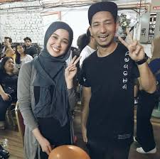 The general overall goal for purchasing such a contract, it to ensure in the event of your death there is something left behind for those whom. Emma Maembong Bersama Kamal Adli Dan Siakap Keli Press Facebook