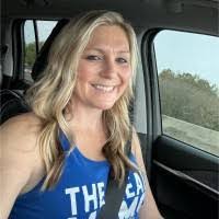 Krystal Goben's Instagram, Twitter & Facebook