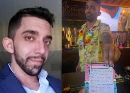 Cuevana 3 premium the best free streaming application. Mesero Usa Recibo De Cuenta Falso Para Ayudar A Un Par De Mujeres El Siglo De Torreon