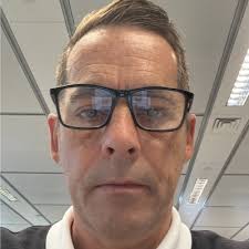 Great Employees Choose the High Road After Laid Off