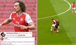 Arsenal make the trip across the capital looking to dent brentford's elation at being promoted back to the premier league. David Luiz Howler Ridiculed On Social Media After Arsenal Lose To Brentford Daily Mail Online