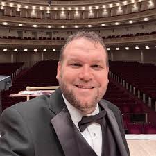 SingReidTemple MY PEOPLE showed up to Give God Glory….I really miss them  when I am away