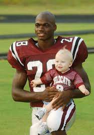 Does adrian peterson have tattoos? Adrian Peterson Ends Season As Fifth On Nfl S All Time Rushing List Take A Look Back At His Career From High School To Ou To The Nfl Ou Sports Extra Tulsaworld Com
