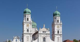 Apr 08, 2021 · die universitätsbibliothek versorgt die lehrenden und studierenden der universität passau mit literatur und fachinformation in elektron. Bistum Passau Katholische Kirche In Bayern Startseite