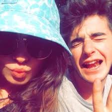 Daisy Hills (daishills)