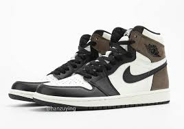 Air Jordan 1 High Dark Mocha 555088 105 Sneakernews Com In 2020 Nike Jordans Women Air Jordans Air Jordans Women