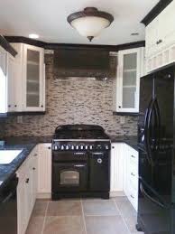 2 Tone Kitchen Black Crown Molding Black Crown Moldings Kitchen Cabinets Black And White Black Kitchens