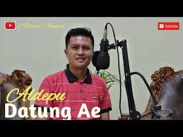 Chords used (em, c, g, am) ~ intro em em kalau cinta sudah di buang c em jangan harap keadilan akan datang em kesedihan hanya tontonan c em bagi mereka yang di perbudak jabatan chorus c em o o ya o ya o ya bongkar c em o o ya o ya o ya bongkar em sabar bongkar chords by iwan fals Chord Kunci Gitar Kerinci Unding Putuh