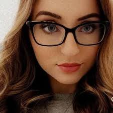 Danielle Gerlach (@Danielle_lexiss)