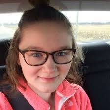 Hope Parton's Instagram, Twitter & Facebook