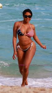 Pin On Celebrity Bikinis