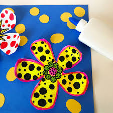 New Pink And Green Mama Crafts Yayoi Kusama Art History And Art Lessons For Kids Marylea Harris Art Art Lessons Circle Art Projects Art History Lessons
