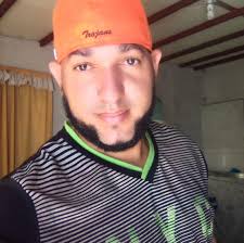 Yo soy el chico que todas las mamás quieren como yerno, pero el que ninguna  chica quiere como novio.