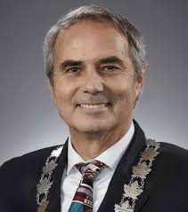 Gary Carr easily holds onto Halton Region Chair title, will serve fifth  straight term