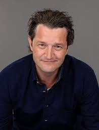 File:Pressefoto Auf mich war ich nicht vorbereitet.jpg