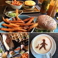 Sorry Wenn Wir Euch Jetzt Hungrig Gemacht Haben Aber Unsere Suche Nach Dem Leckersten Burger Frankens Geht Weiter Habt Ih Lecker Burger Essen Leckerschmecker