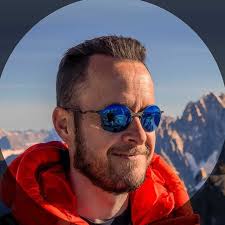 Adam Hynes (@livinlavidaphoto) • Instagram photos and videos