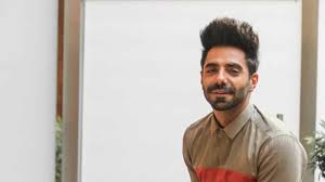 Aparshakti khurana (born 18 november 1987) is an indian actor, radio jockey and a television host. Aparshakti Khurana If I And Ayushmann Are Outsiders Today Our Kids Will Be Insiders After A Few Years Entertainment News Hindustan Times