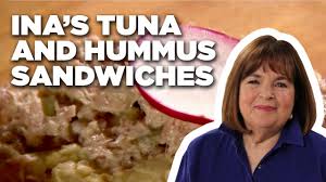 Experience the delightful taste that will surely capture your taste buds. Sunny Anderson S Tuna Noodle Casserole Food Network Youtube