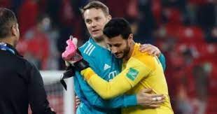 وجه محمد الشناوي حارس مرمى الأهلي رسالة نارية لمانويل نوير حارس مرمى فريق بايرن ميونيخ الألماني. Ù†ÙˆÙŠØ± ÙŠÙˆØ¬Ù‡ Ø±Ø³Ø§Ù„Ø© Ø®Ø§ØµØ© Ù„Ù…Ø­Ù…Ø¯ Ø§Ù„Ø´Ù†Ø§ÙˆÙ‰ Ø¹Ø¨Ø± Ù…ÙˆÙ‚Ø¹ ÙÙŠÙØ§ ÙÙŠØ¯ÙŠÙˆ Ø§Ù„ÙŠÙˆÙ… Ø§Ù„Ø³Ø§Ø¨Ø¹