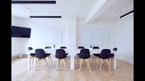 Rüyada boş masa sandalye görmek yapılan planların umulduğu gibi olmayacağına, yeni bir iş için deneyim edinme hevesine kapılacağına alamet etmektedir. Ruyada Sandalye Gormek Ne Anlama Gelir Youtube