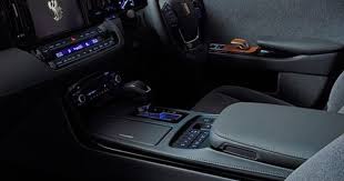 enter the 2020s in style with the new toyota century 車 乗り物 のりもの