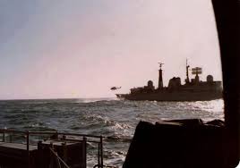 La guerra de malvinas o guerra de las malvinas, fue un conflicto libró entre argentina y el reino unido por la posesión de las islas malvinas. La Armada Argentina En La Guerra De Malvinas