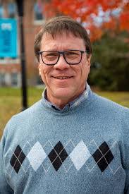 Robert Aronson's Instagram, Twitter & Facebook