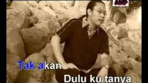 Download lagu download lagu baru ricky l mp3 dapat kamu download secara gratis di koleksi lagu iban popular ricky andrewson full album. Chords For Diari Cinta Lama Rickie Andrewson