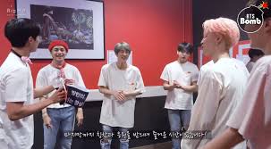 Now he is my new bias from kdrama. Watch Park Bo Gum Surprises Bts Backstage At Their Concert Soompi