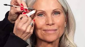 Sell-out 'game changer' Jones Road grey eyebrow pencil now back in stock as  shoppers snap it up