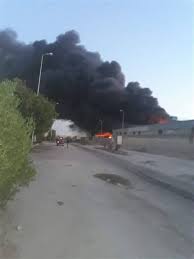 وأوضح أن المصنع مكون من أربعة طوابق، وأنه تم توجيه 6 سيارات إسعاف من محافظة القليوبية و4 سيارات إسعاف من محافظات القاهرة والشرقية، كما. Ù…Ø¯ÙŠÙ†Ø© Ø§Ù„Ø¹Ø¨ÙˆØ± Ø­Ø±ÙŠÙ‚ Ù…ØµÙ†Ø¹ Ø¨Ø§Ù„Ø­ÙŠ Ø§Ù„Ø«Ø§Ù…Ù† Ù†Ø´Ø¨ Ù…Ù†Ø° Ù‚Ù„ÙŠÙ„ Ø­Ø±ÙŠÙ‚ Facebook