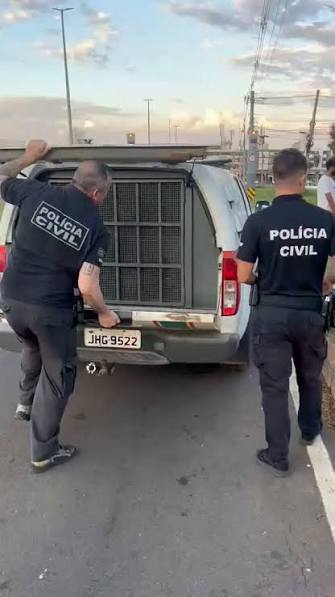 🚔 AÇÃO DA 2ª DP E PMDF REFORÇA A NECESSIDADE DE UMA NOVA ESTRATÉGIA PARA A  REGIÃO DAS 700/900 NORTE, A prisão de uma mulher por tráfico de drogas na  SGAN 908, em ação da 2ª DP com o apoio da PMDF, ...