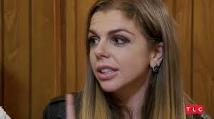 Roses are red, violets are blue, wine is meant to be sipped...not threw!🍷  #90DayFiance