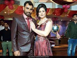 Mohammed shami has said claims of domestic abuse and infidelity made against him from a facebook account bearing the name of his wife hasin jahan are a conspiracy. Mohammed Shami Laughs At Hasin Jahan About Allegations Of Second Marriage Cricket News