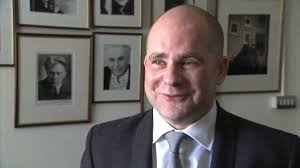 Usher Milly Forrest impresses critics after standing in for ill soprano