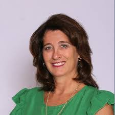 Stephanie Dillard's Instagram, Twitter & Facebook