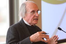 Stein Invested as Inaugural Perelman Professor in Cancer Research at UVM