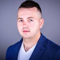 50+ perfiles de «Malec»