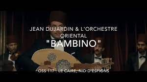 Sa carrière débute sur scène et à la télévision durant les années 1990, au sein de la troupe d'humoristes nous ç nous, puis il s'impose comme un acteur populaire grâce à la shortcom un gars, une fille, dont il partage. Music In Movies Series Oss 117 Bambino Facebook