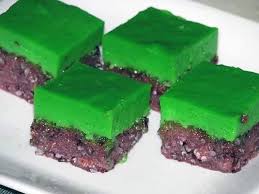 Sangat teruja mendengarnya, saya terus meminta resepi dan terus menulis dalam ipad. Kuih Seri Muka Pulut Hitam Resepi Isteri Viral Facebook