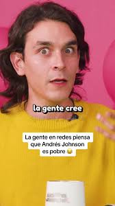 Playeras Viejitas para Dormir: La Comodidad de Andrés Johnson